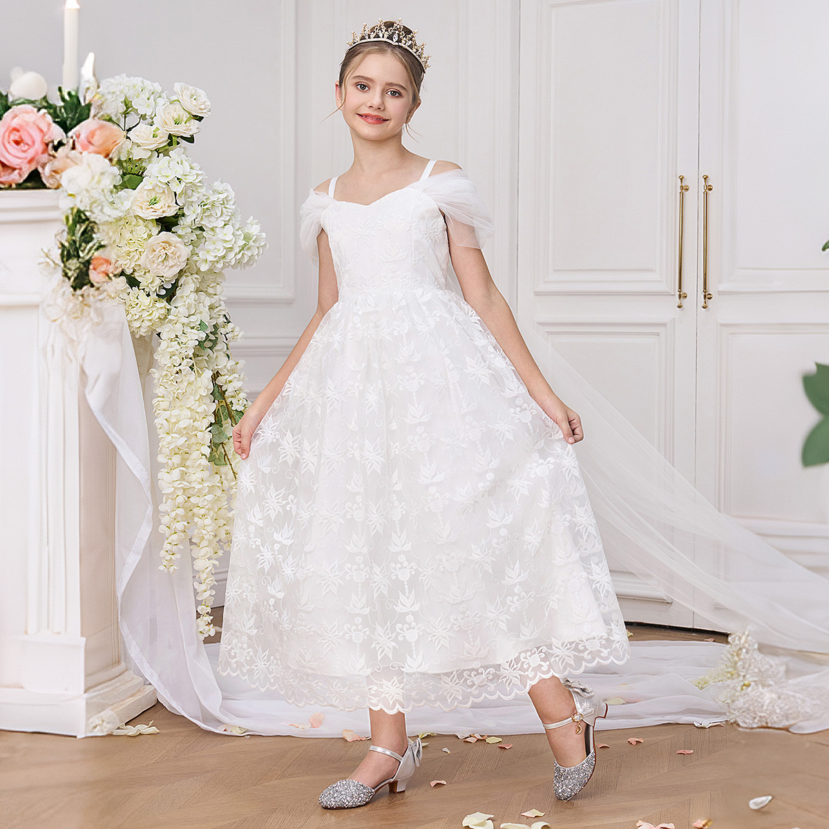 Embroidery White Dress - فستان أنيق لحفلات وصيفة العروس باللون