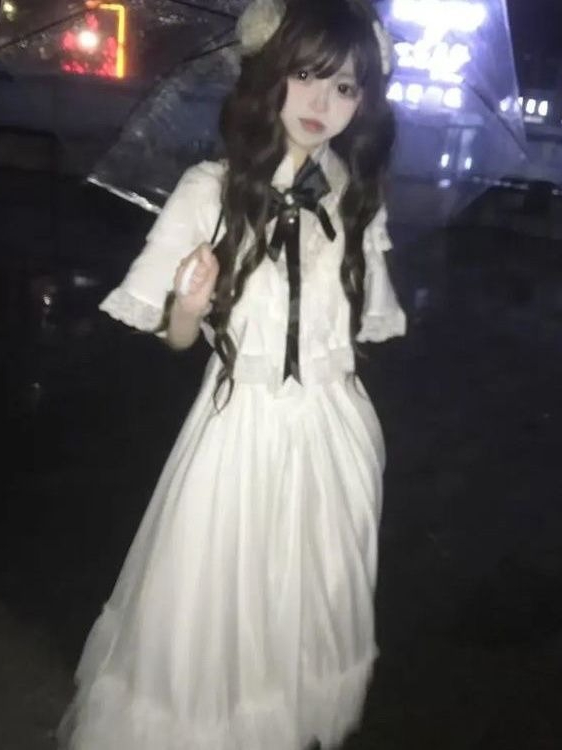 اليابانية قصيرة الأكمام القوس  - مراجعة Embroidery White Dress وسعره