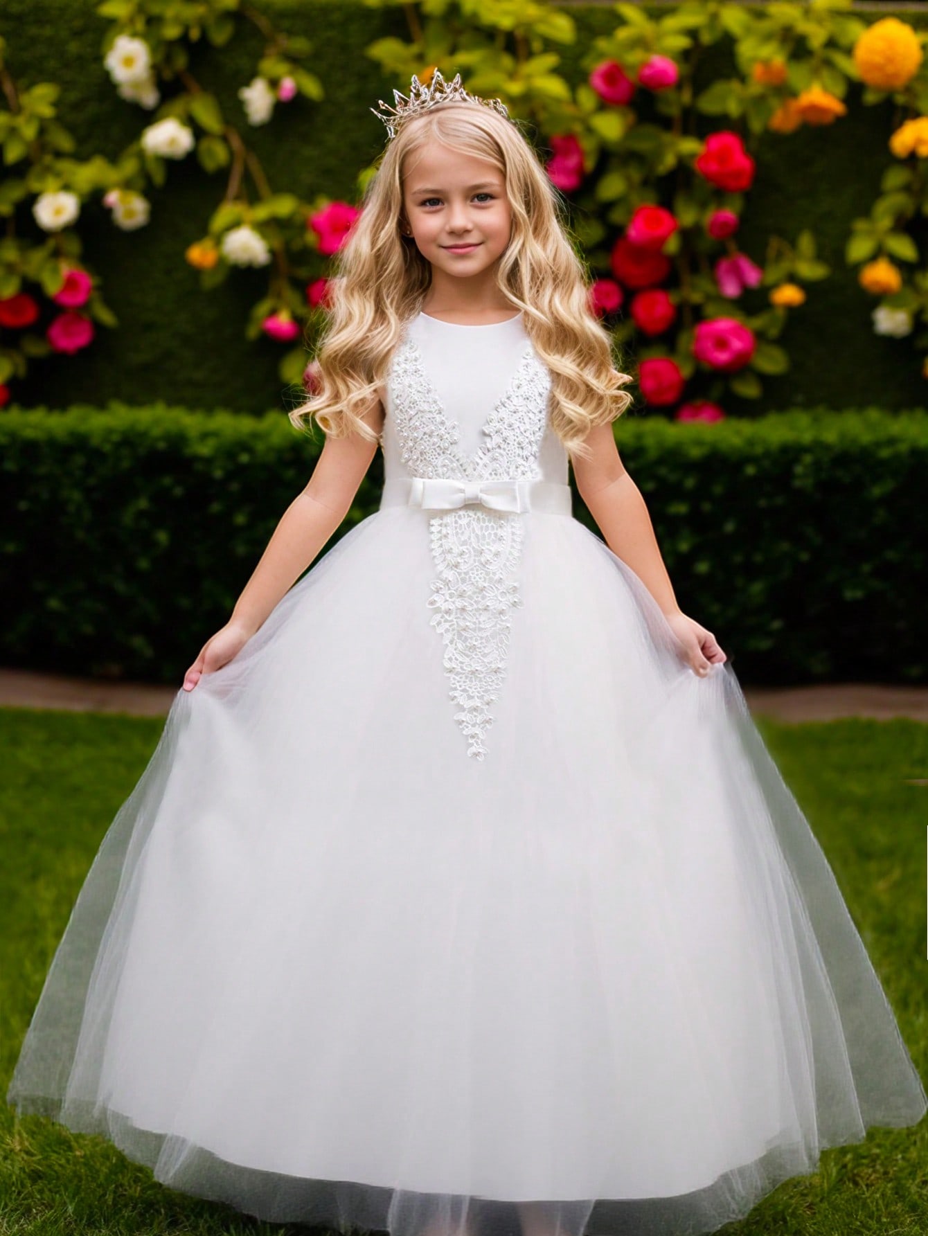 فساتين فتاة الزهور لحفلات الزف - مراجعة Embroidery White Dress وسعره