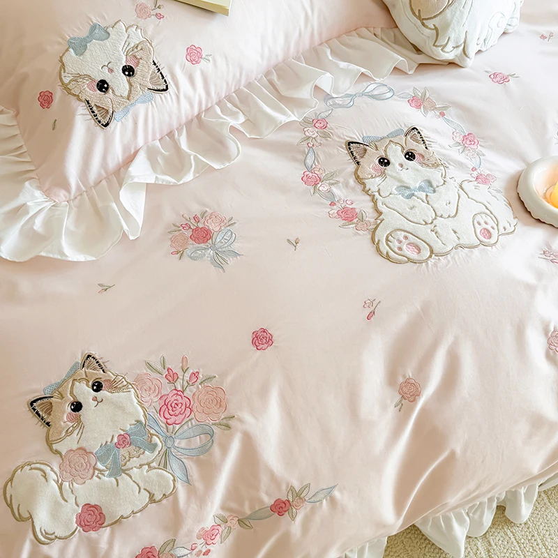 الوردي القطن الخالص لطيف الكرت - مراجعة Embroidery Quilt Cover وسعره