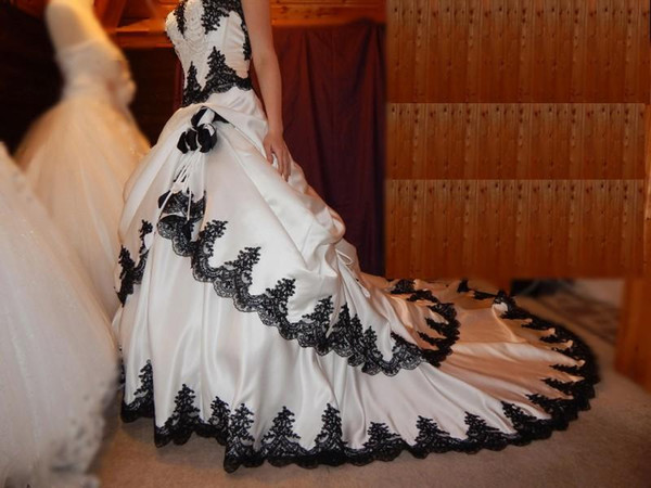 فستان زفاف عتيق الطراز، فساتين - مراجعة Embroidery White Dress وسعره
