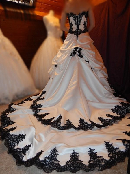فستان زفاف عتيق الطراز، فساتين - مراجعة Embroidery White Dress وسعره
